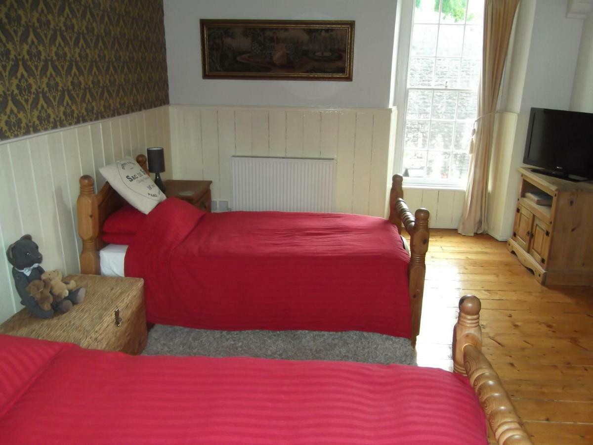 Manor House Annex - Sleeps Up To 6 People